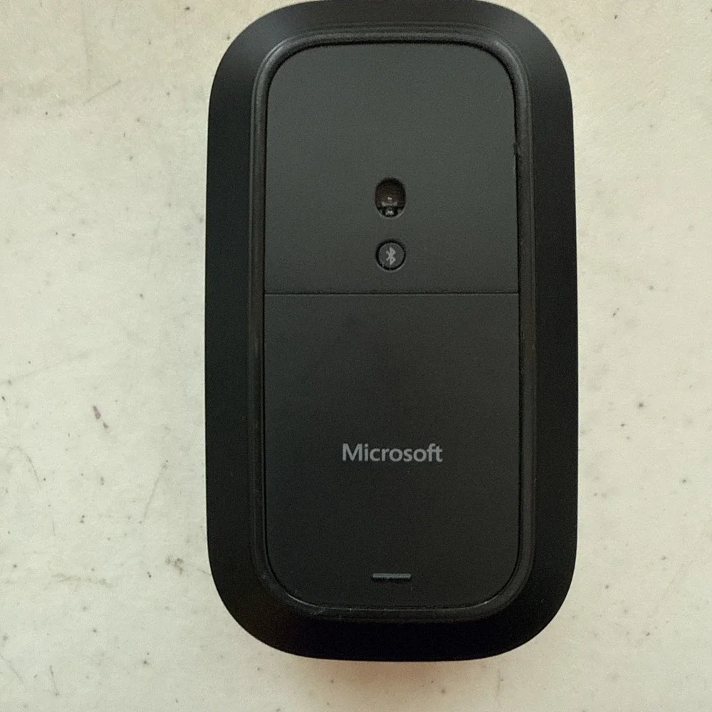 Microsoft Surface Mobile Mouse 1679/1679C Black Bluetooth Wireless